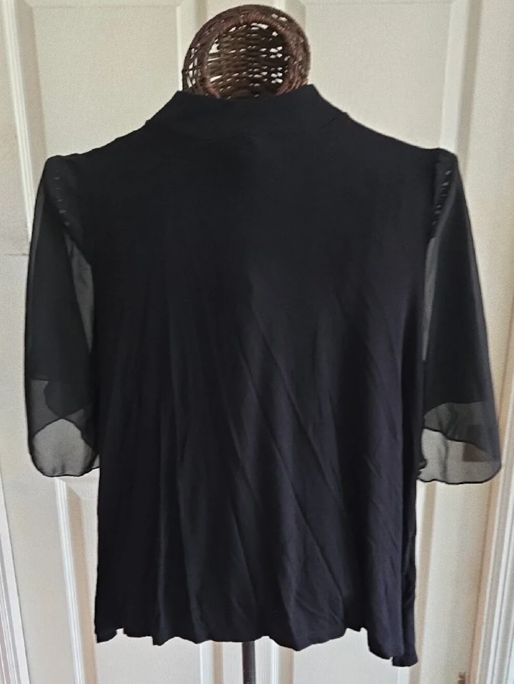 Kim & Cami Black Mock Neck Short Sleeve Top with Sheer Sleeves-Size L